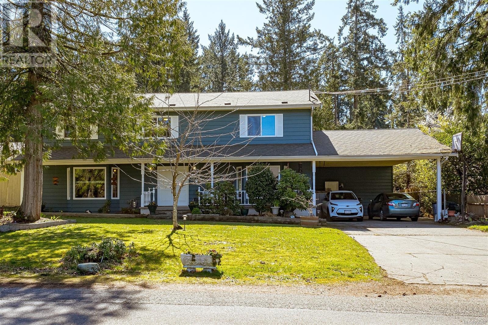 1013 Marchant Rd, central saanich, British Columbia