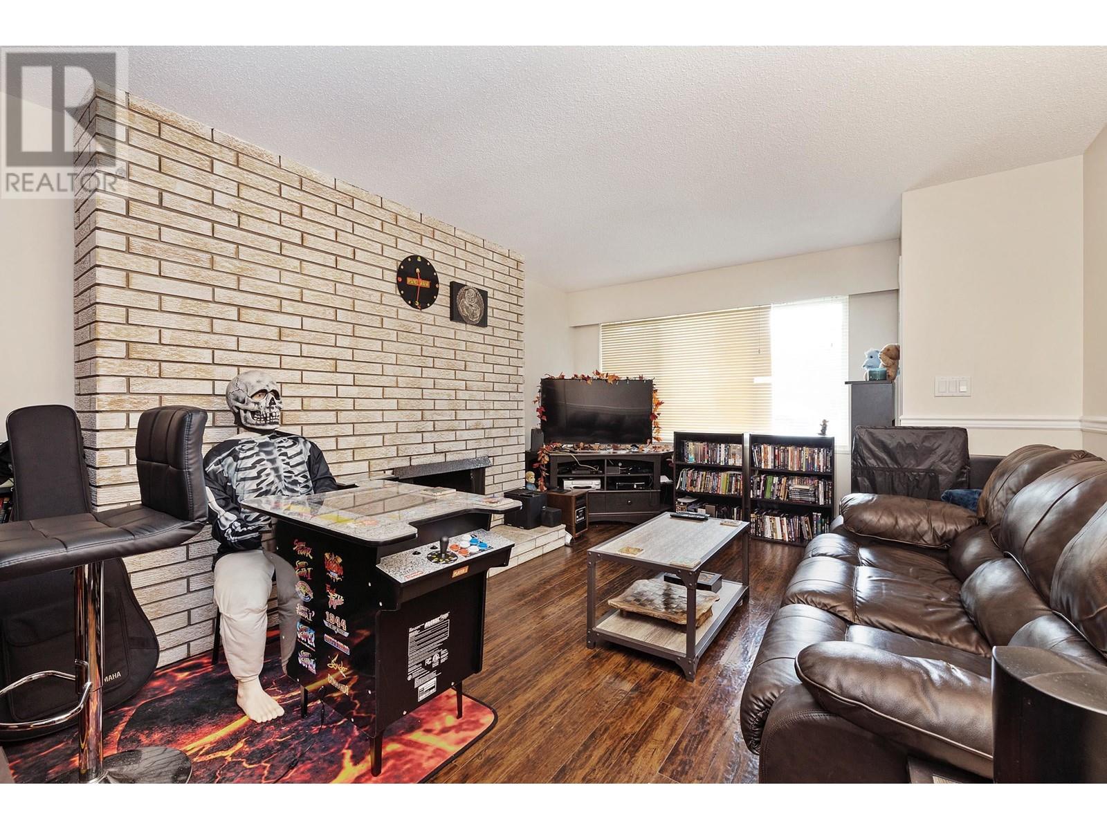 11789 Harris Road, Pitt Meadows, British Columbia  V3Y 1Y7 - Photo 14 - R2860482