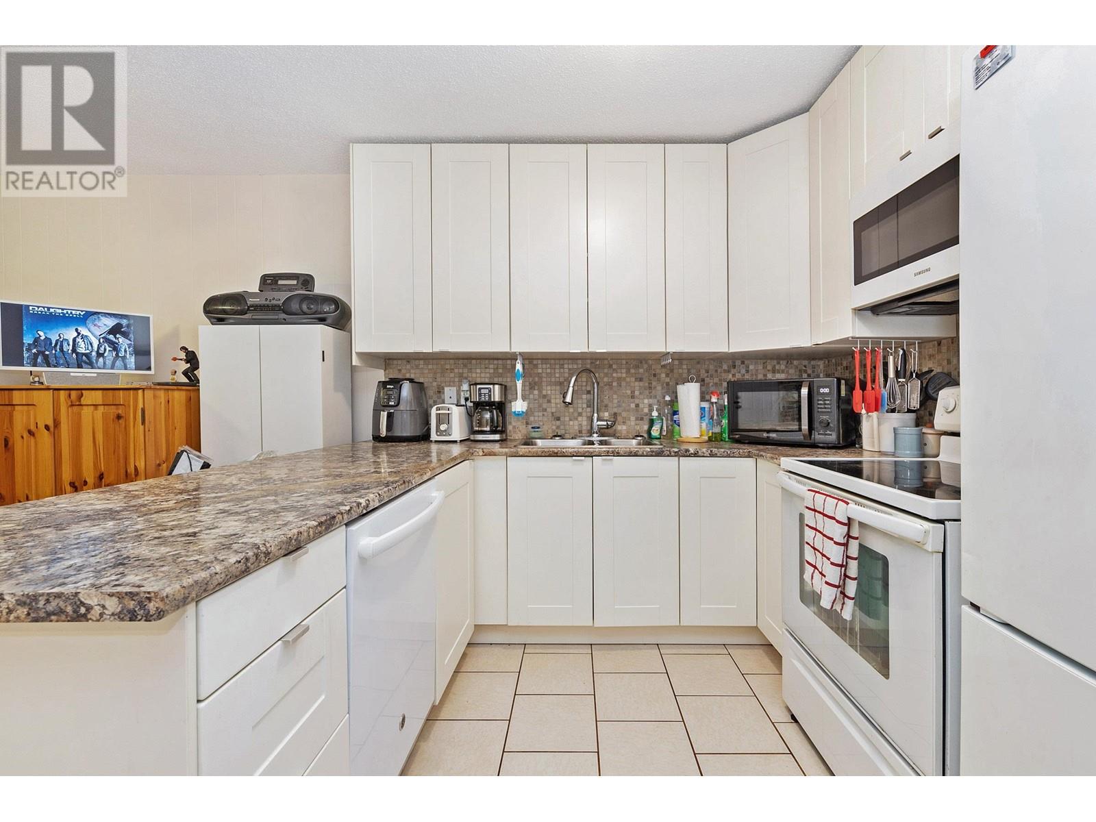 11789 Harris Road, Pitt Meadows, British Columbia  V3Y 1Y7 - Photo 18 - R2860482