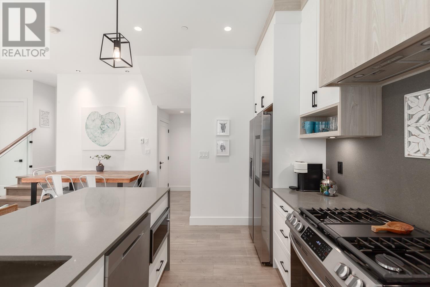 3335 Charles Street, Vancouver, British Columbia  V5K 3C3 - Photo 11 - R2860412