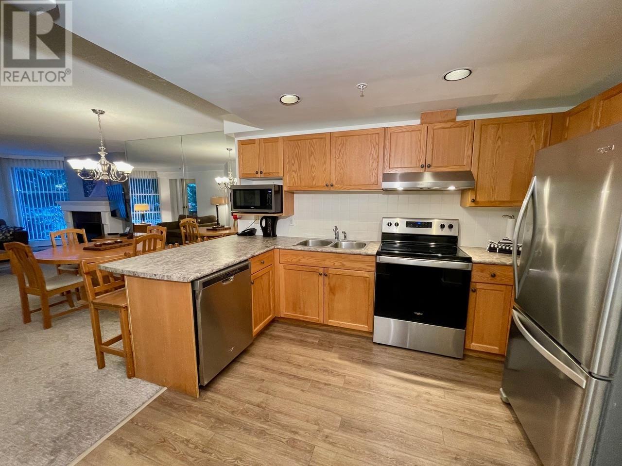 420 Wk 7/30-4910 Spearhead Place, Whistler, British Columbia  V0N 4B4 - Photo 2 - R2860449