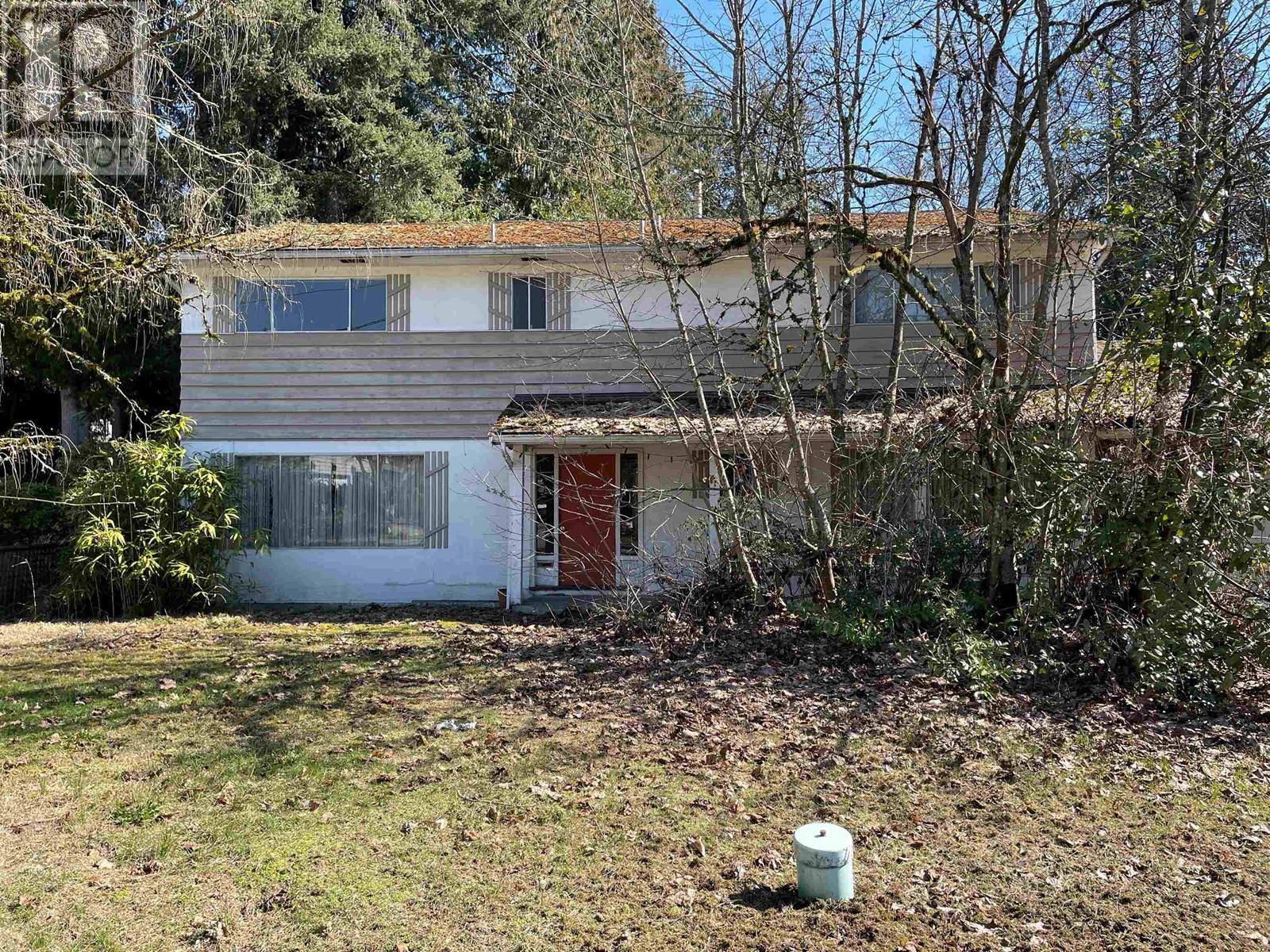 4452 Sycamore Road, North Vancouver, British Columbia  V7R 4E9 - Photo 1 - R2860419