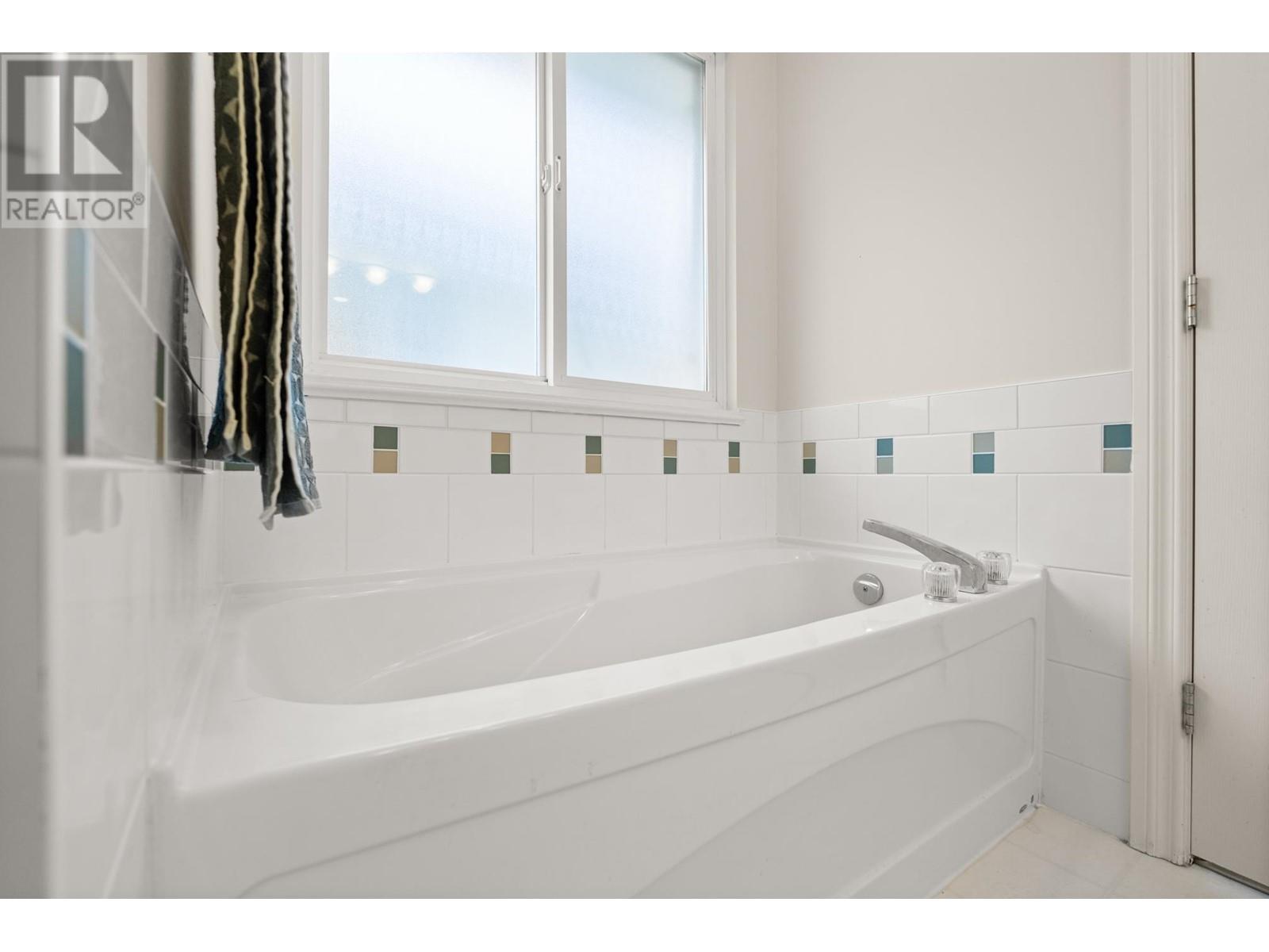 3234 Osborne Street, Port Coquitlam, British Columbia  V3B 8C8 - Photo 32 - R2860128
