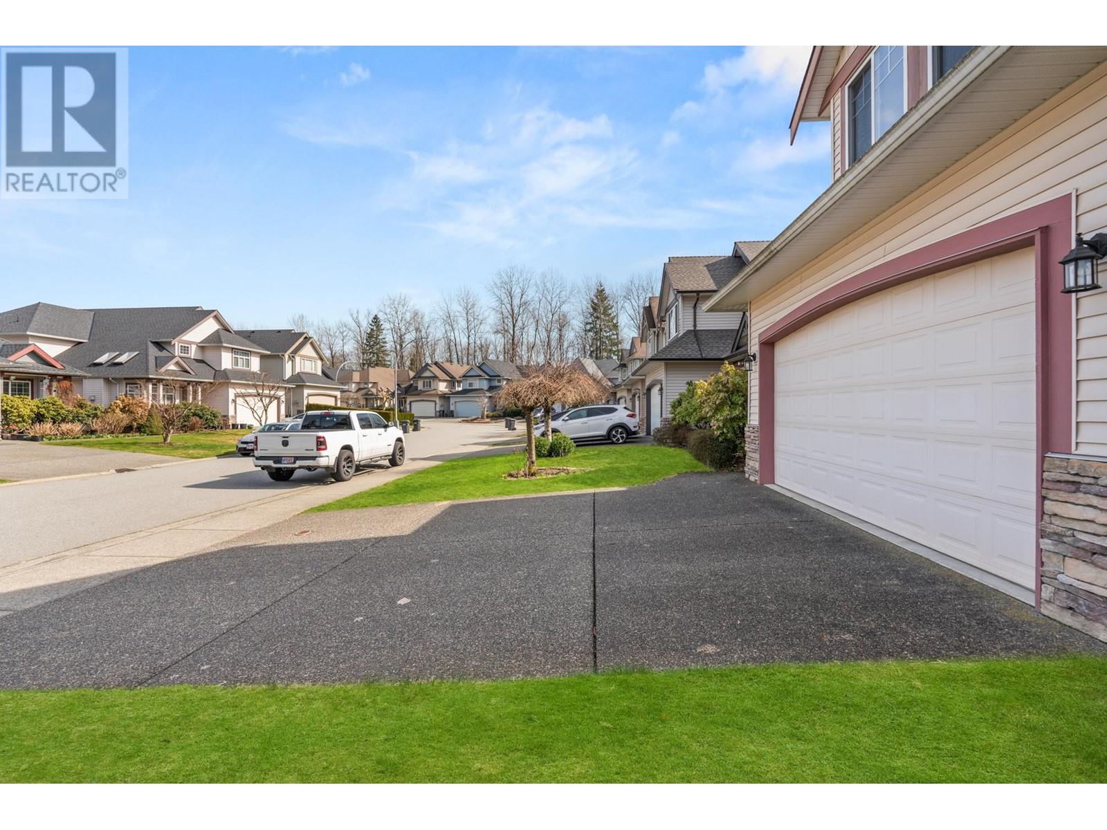 3234 Osborne Street, Port Coquitlam, British Columbia  V3B 8C8 - Photo 6 - R2860128
