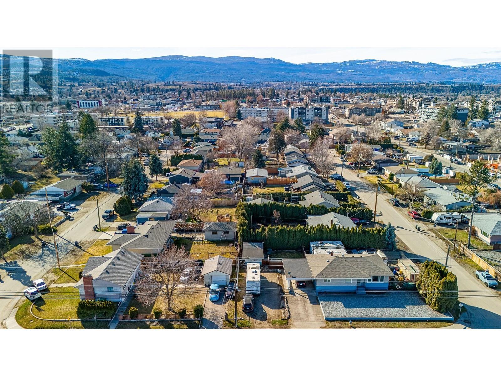 520 Donhauser Road Kelowna