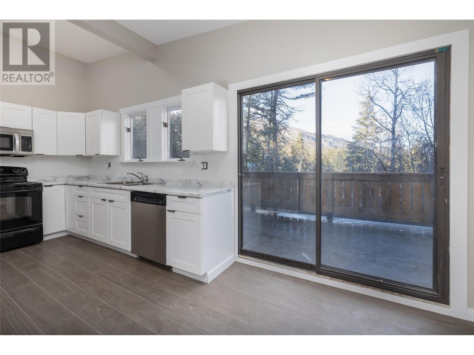 7884 Alpine Road, Kelowna, British Columbia  V1Z 3V4 - Photo 17 - 10307322