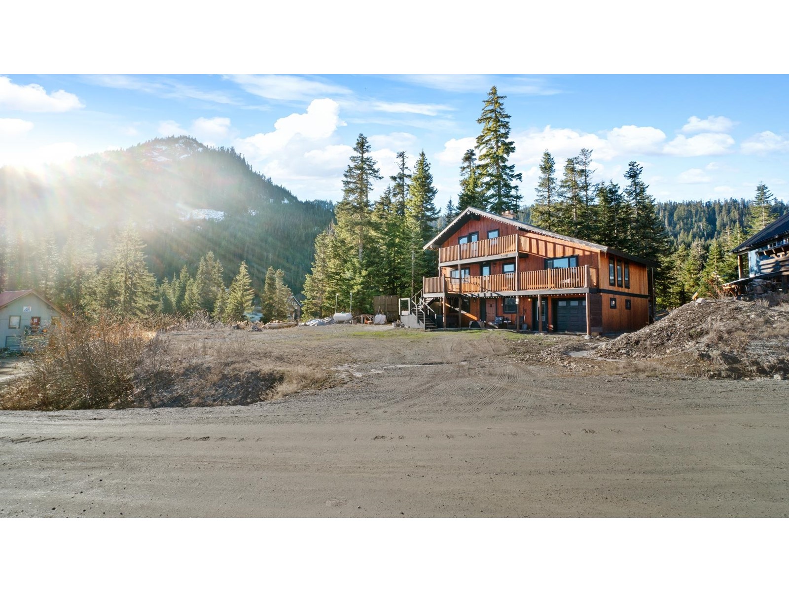 46801 Sakwi Creek Road, Mission, British Columbia  V0M 1A1 - Photo 2 - R2860622