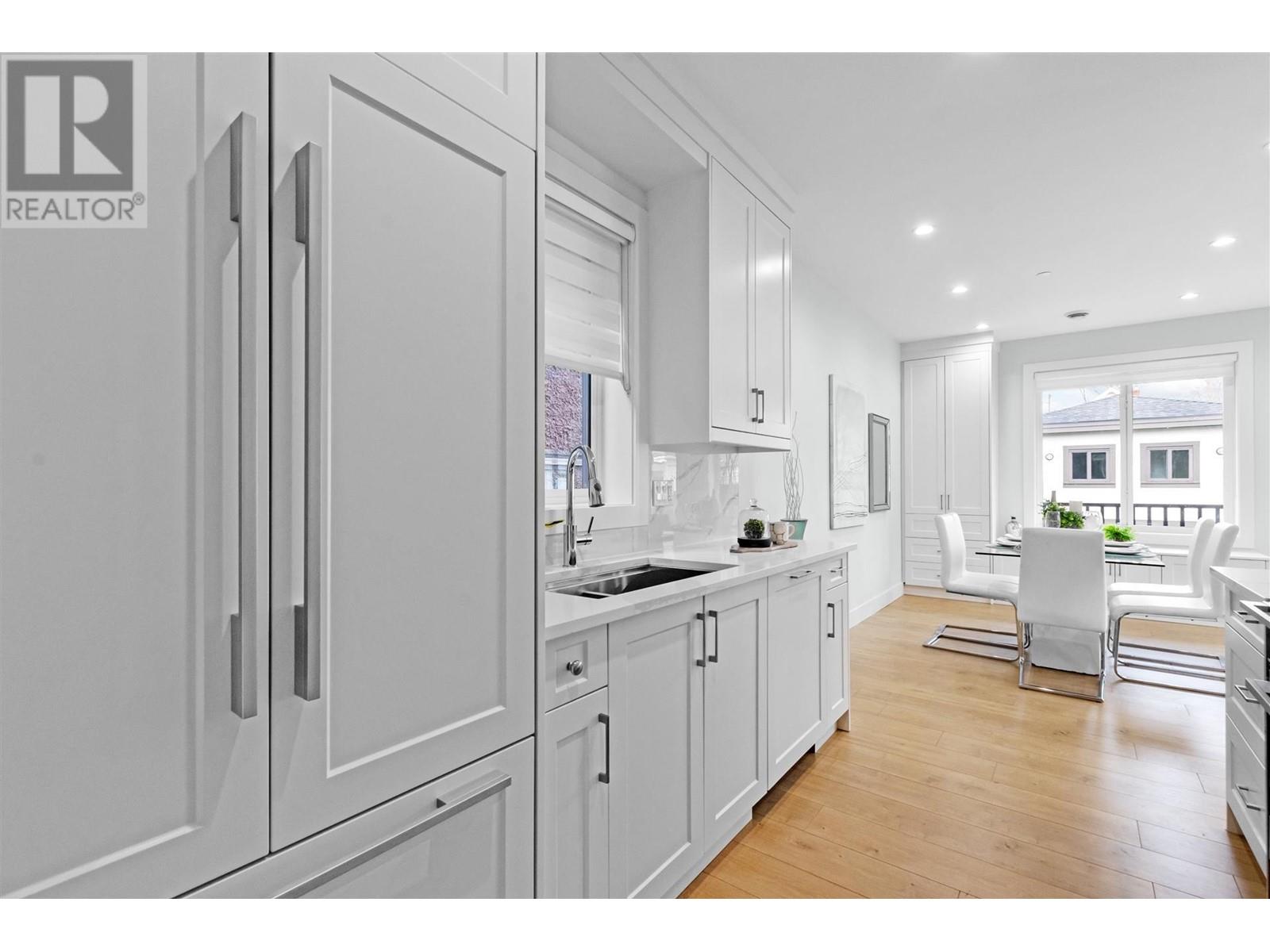 3485 Turner Street, Vancouver, British Columbia  V5K 2H8 - Photo 7 - R2860260