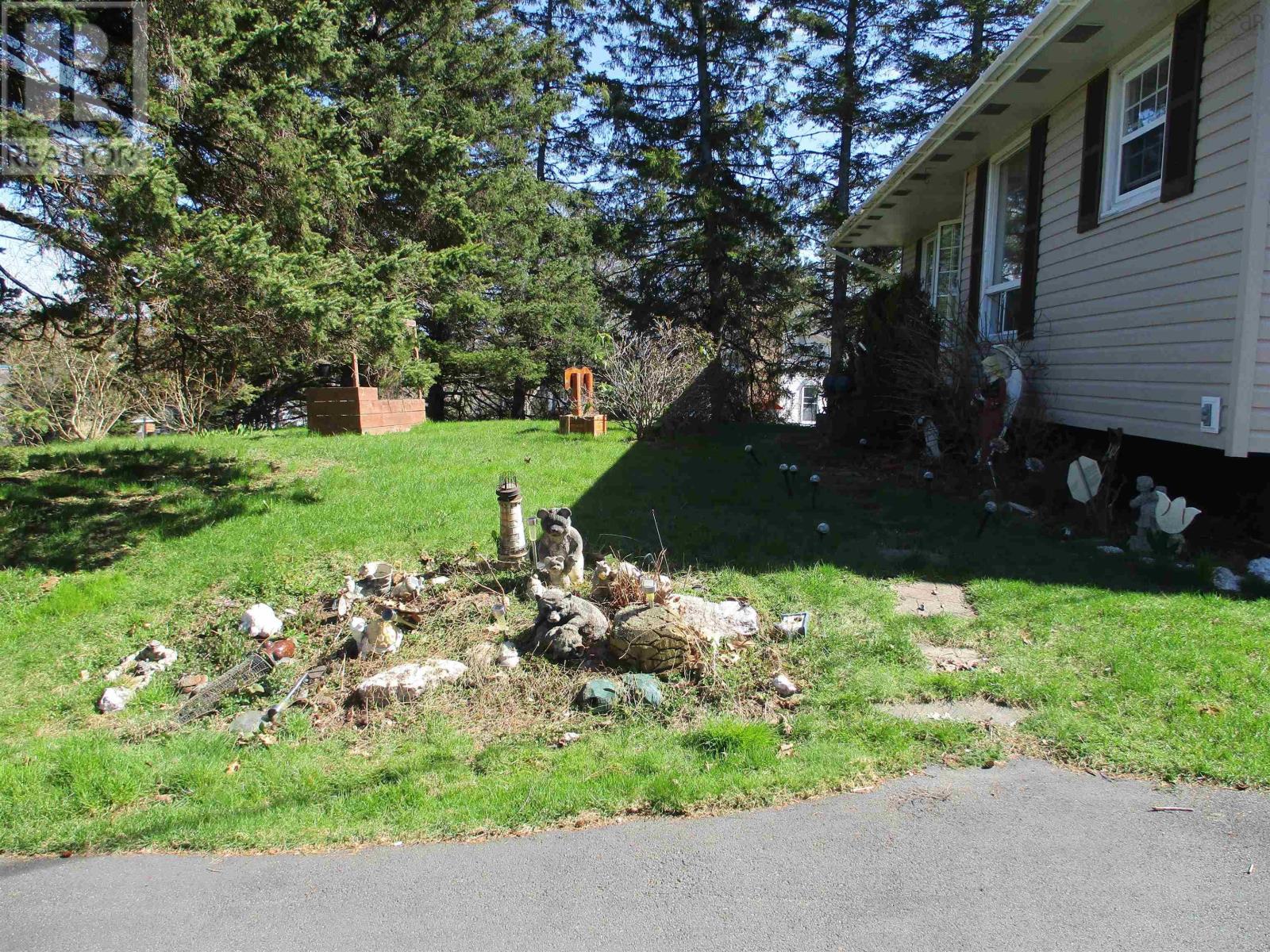 19 Woodside Drive, Hilden, Nova Scotia  B1N 1C0 - Photo 2 - 202404864