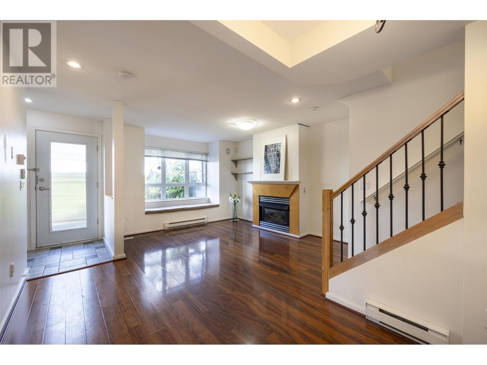 7405 Magnolia Terrace, Burnaby, British Columbia  V5E 4K8 - Photo 12 - R2860563