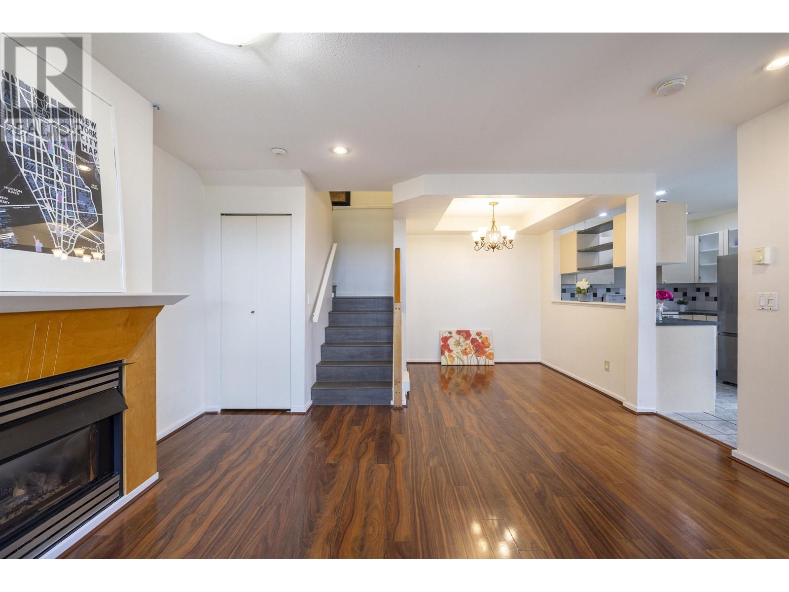 7405 Magnolia Terrace, Burnaby, British Columbia  V5E 4K8 - Photo 14 - R2860563