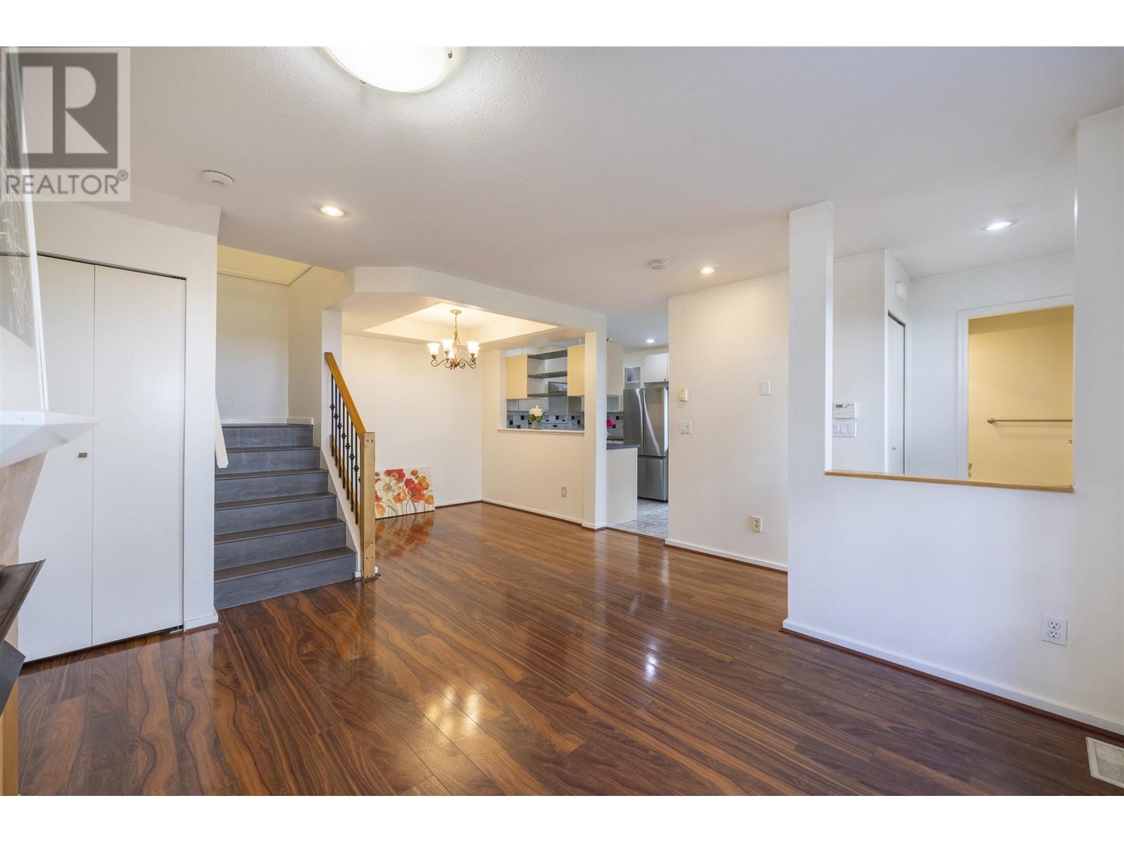 7405 Magnolia Terrace, Burnaby, British Columbia  V5E 4K8 - Photo 18 - R2860563