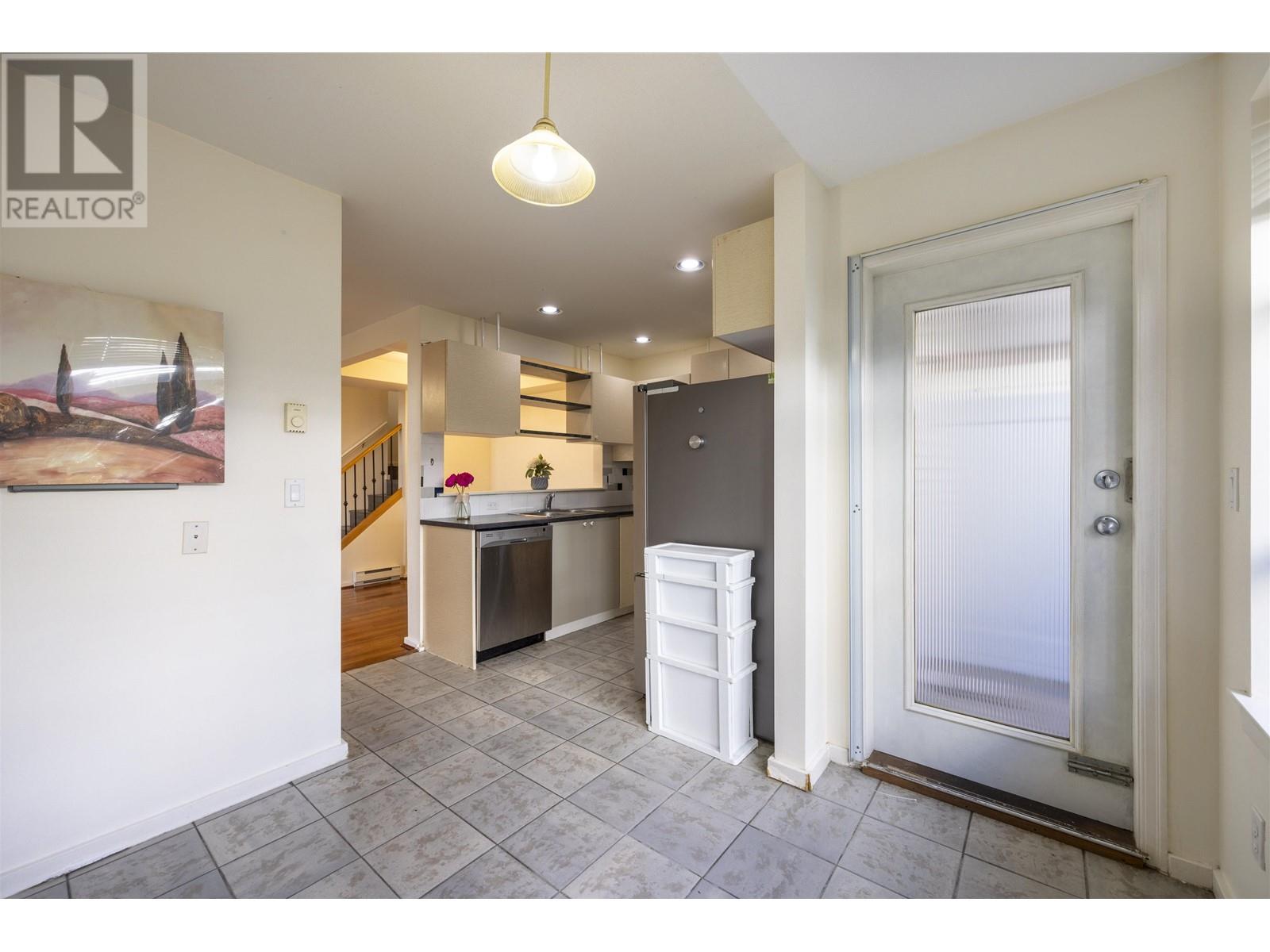 7405 Magnolia Terrace, Burnaby, British Columbia  V5E 4K8 - Photo 21 - R2860563