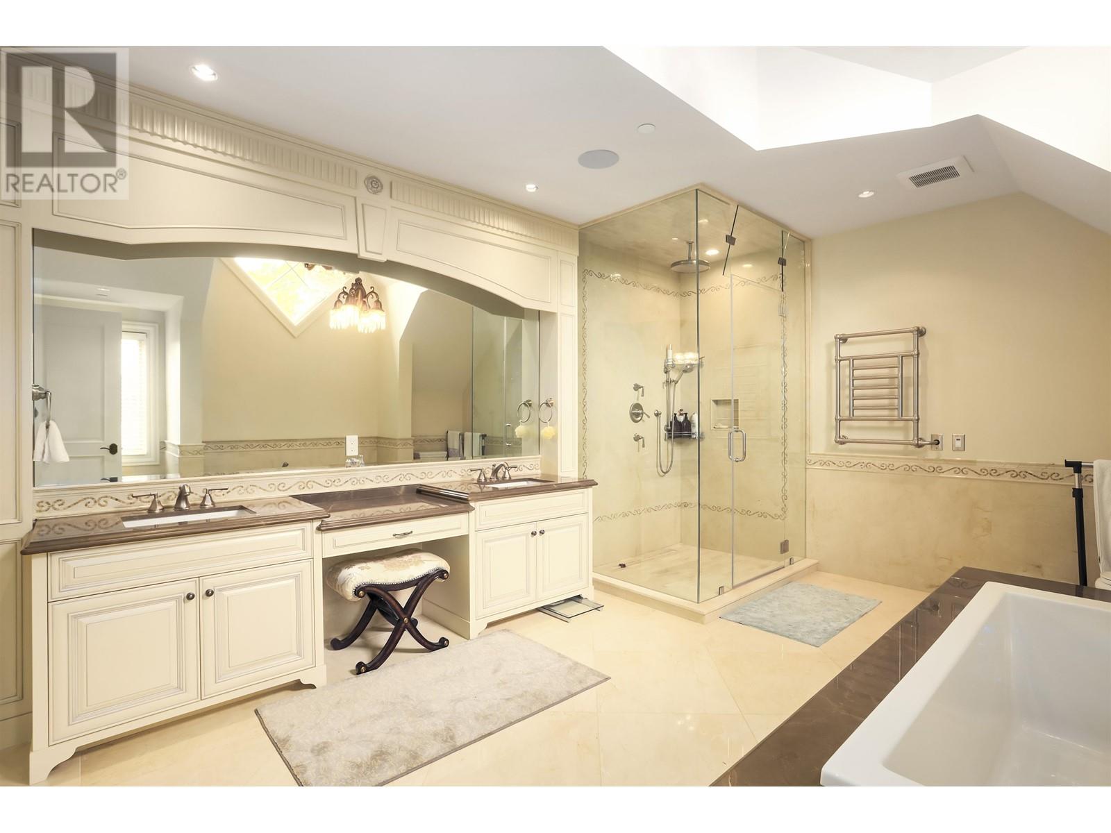 1316 Connaught Drive, Vancouver, British Columbia  V6H 2H3 - Photo 24 - R2860579