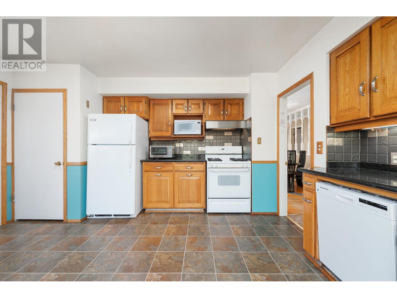 5251 Calderwood Crescent, Richmond, British Columbia  V7C 3G2 - Photo 7 - R2860645