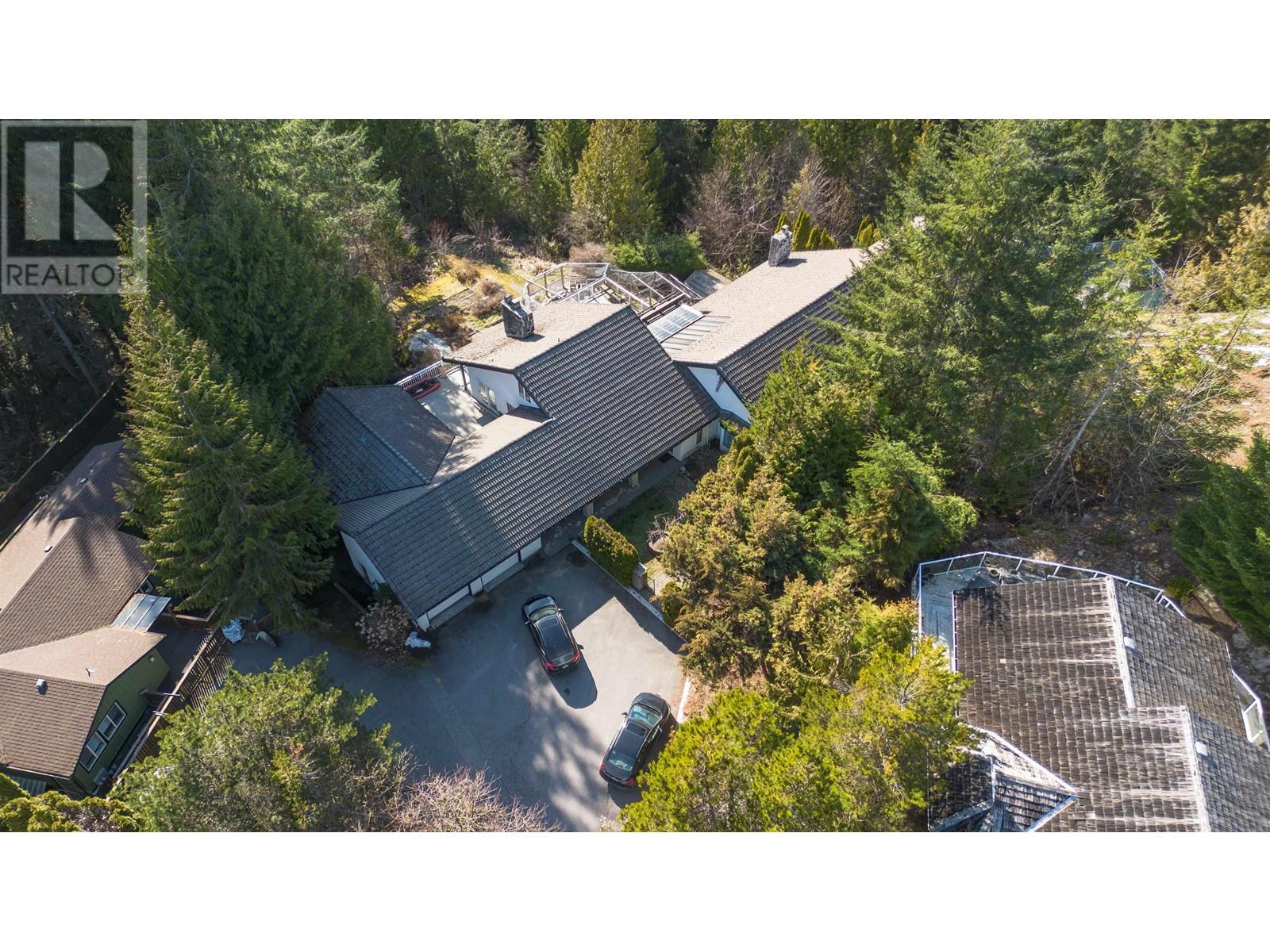 6 40777 Thunderbird Ridge, Squamish, British Columbia  V0N 3G0 - Photo 3 - R2859989