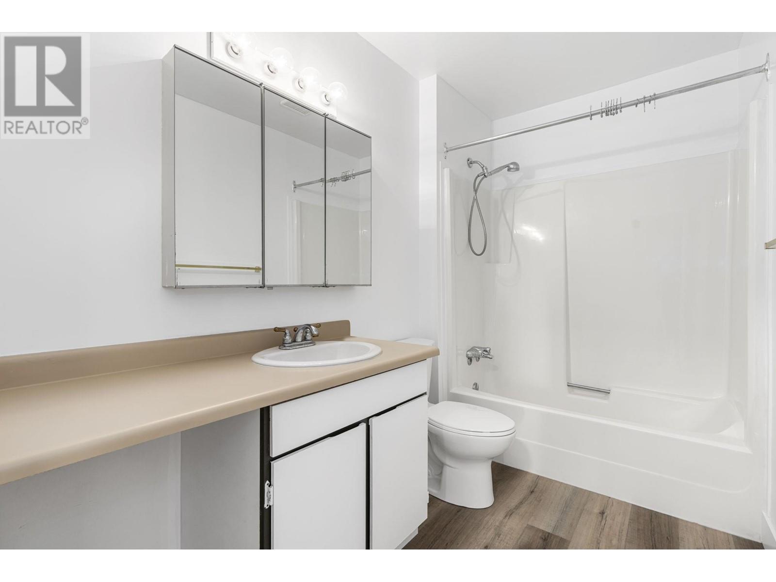 302 315 Tenth Street, New Westminster, British Columbia  V3M 3Y2 - Photo 18 - R2860403