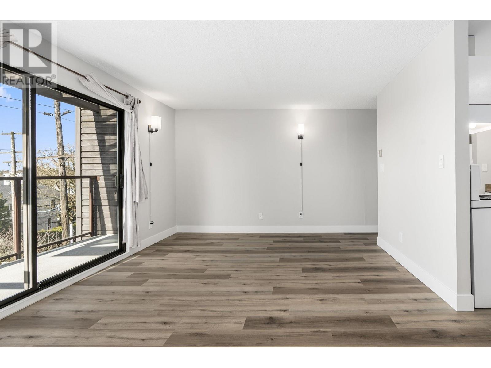 302 315 Tenth Street, New Westminster, British Columbia  V3M 3Y2 - Photo 6 - R2860403