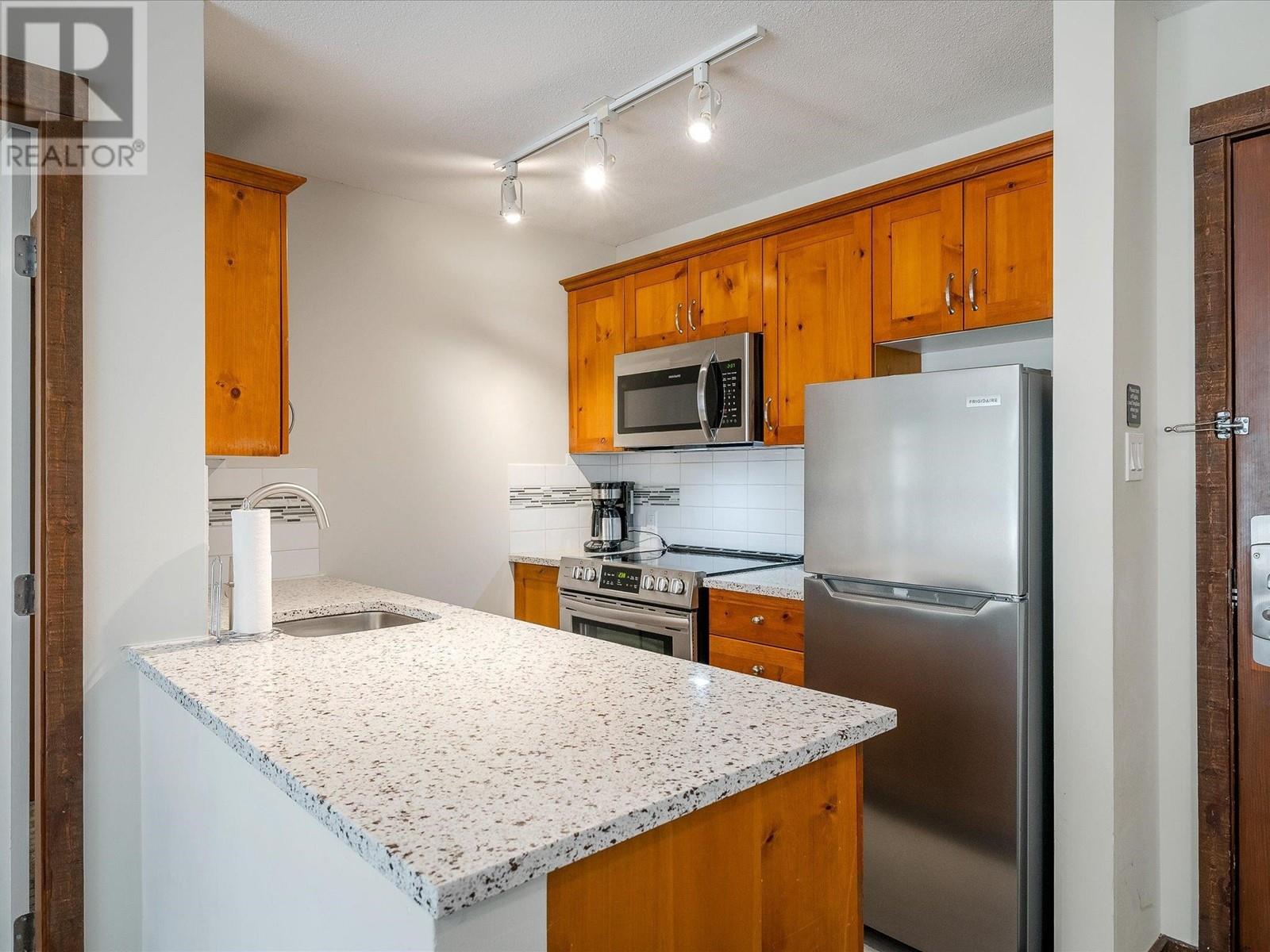 352 4899 Painted Cliff Road, Whistler, British Columbia  V8E 1E2 - Photo 7 - R2860668