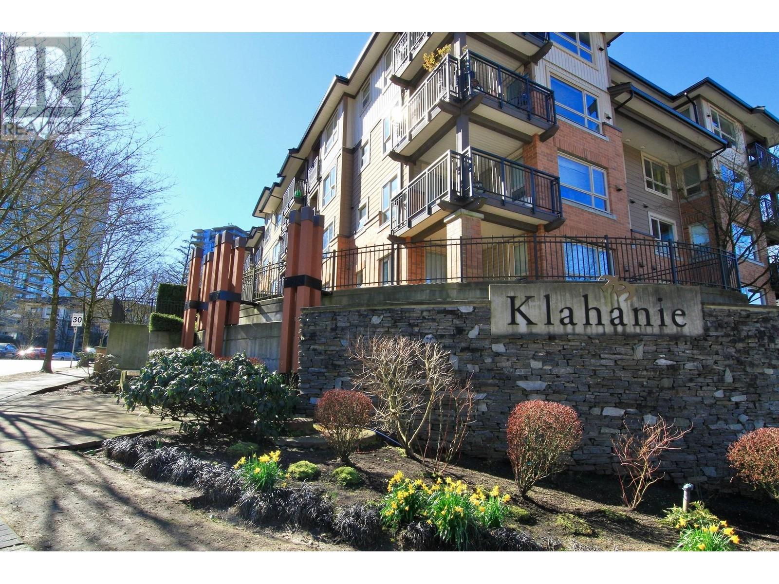 317 700 Klahanie Drive, Port Moody, British Columbia  V3H 5L3 - Photo 2 - R2860677