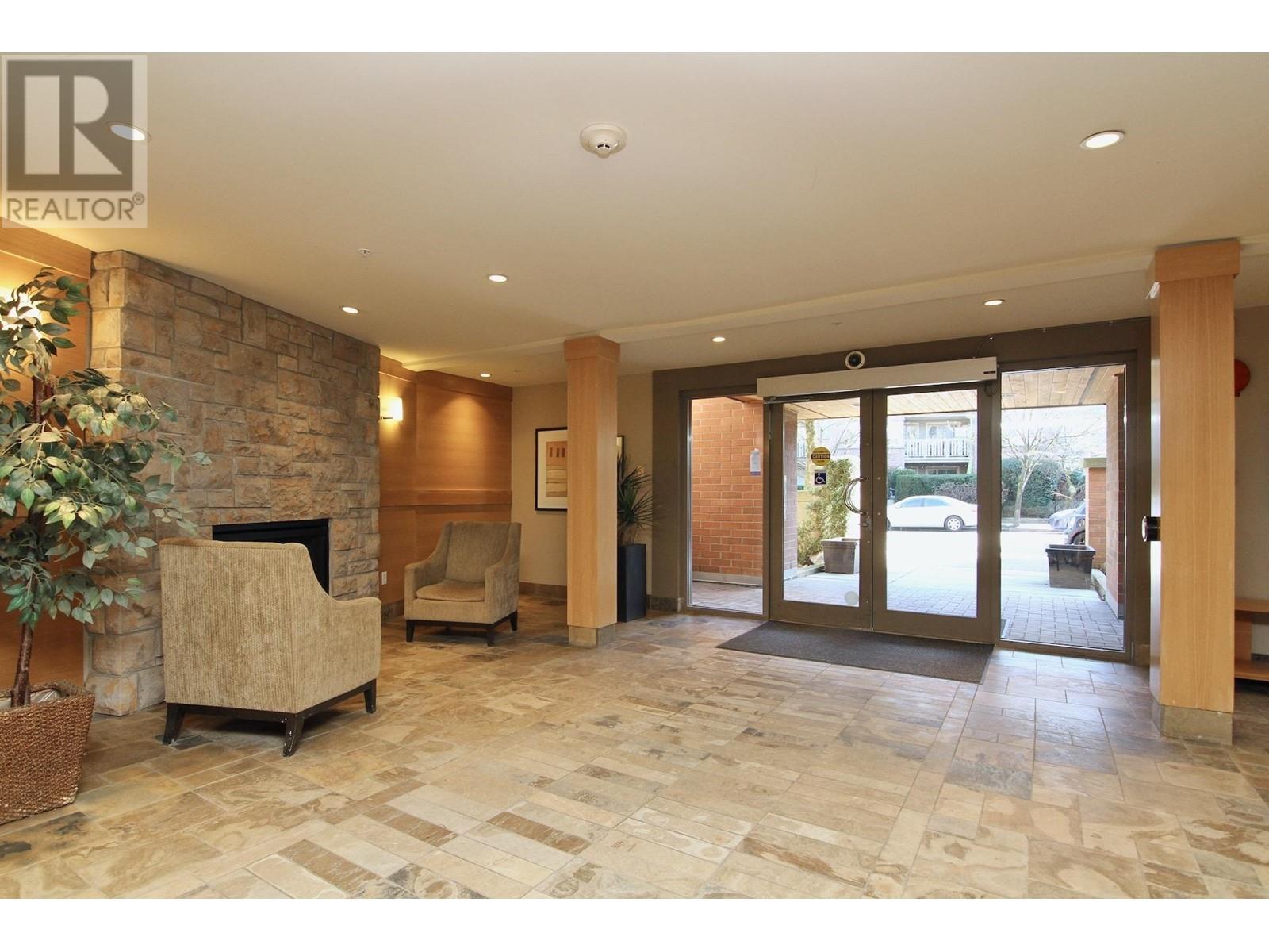 317 700 Klahanie Drive, Port Moody, British Columbia  V3H 5L3 - Photo 20 - R2860677