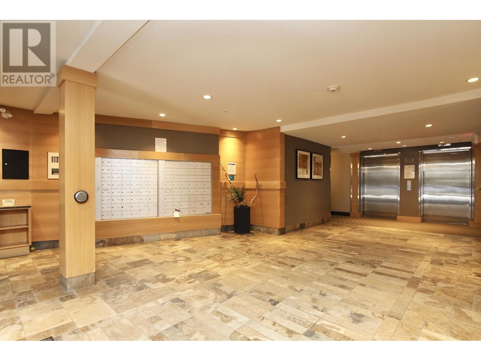 317 700 Klahanie Drive, Port Moody, British Columbia  V3H 5L3 - Photo 21 - R2860677