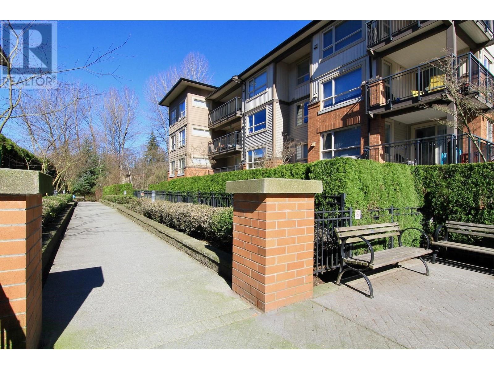 317 700 Klahanie Drive, Port Moody, British Columbia  V3H 5L3 - Photo 23 - R2860677