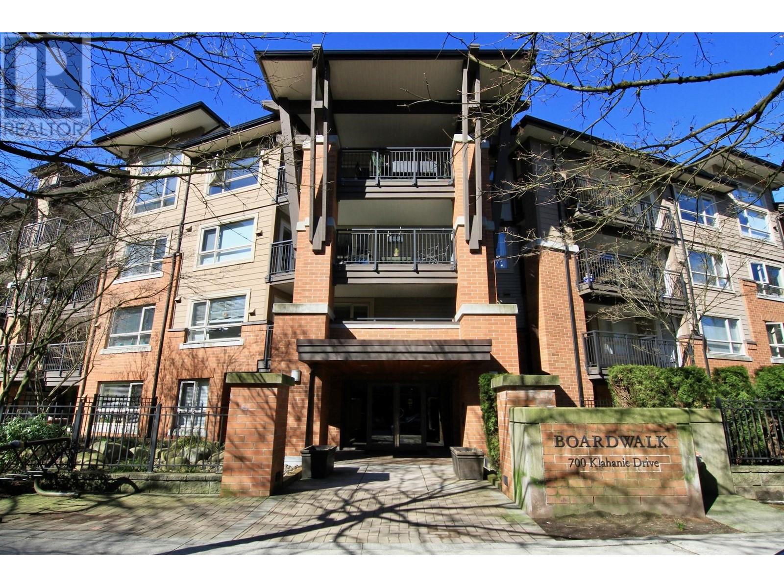317 700 Klahanie Drive, Port Moody, British Columbia  V3H 5L3 - Photo 3 - R2860677