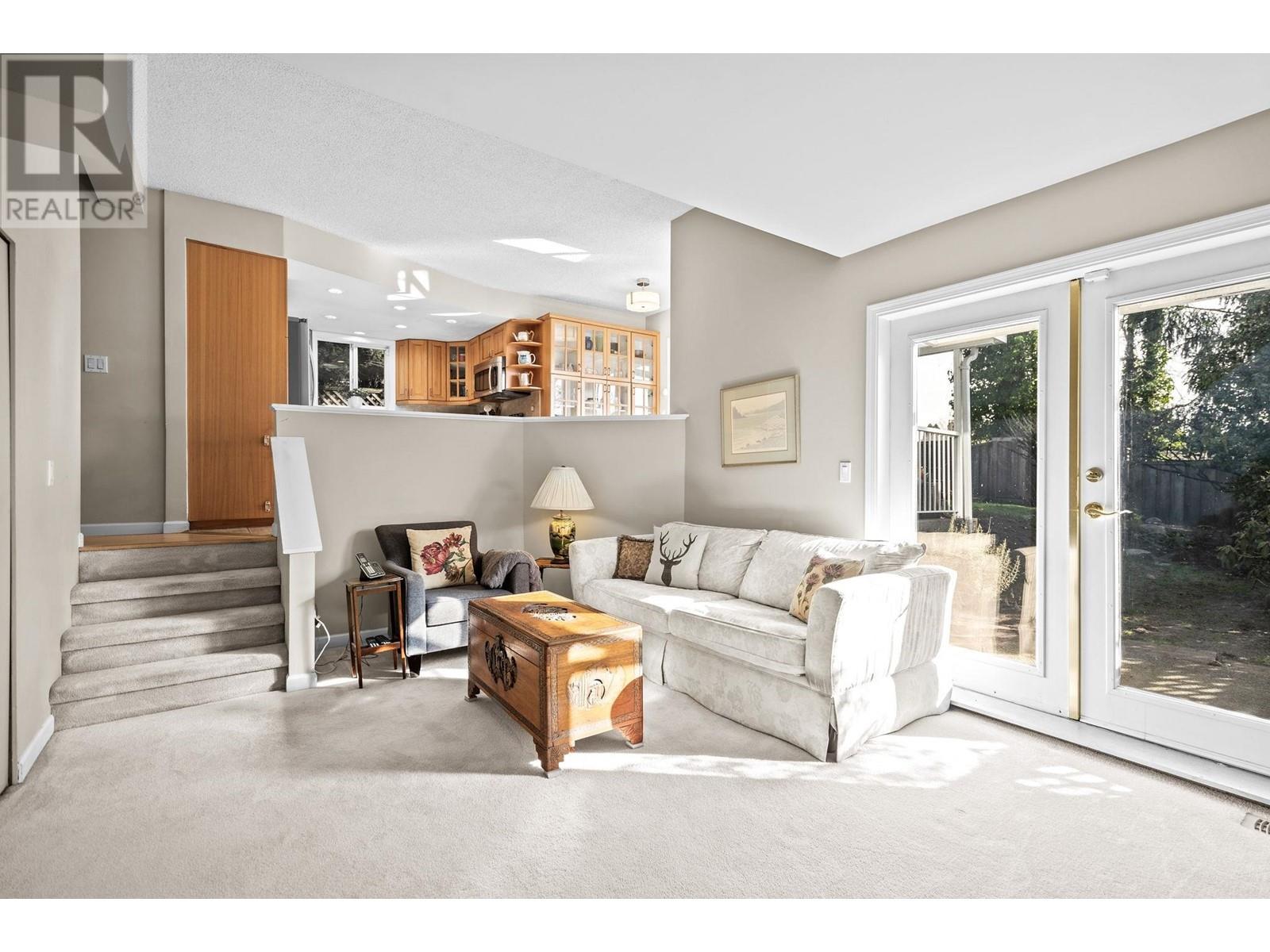 7844 Marchwood Place, Vancouver, British Columbia  V5S 4A6 - Photo 6 - R2860705