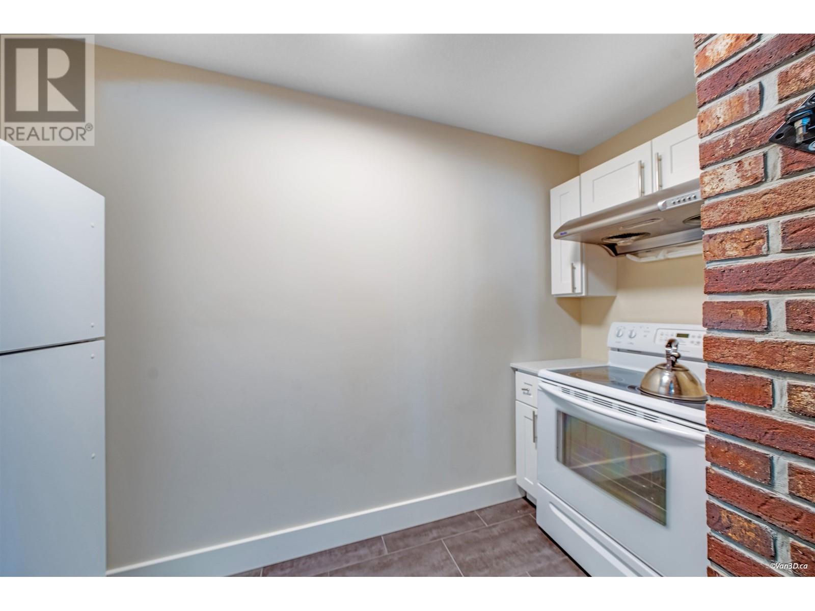 3450 Galloway Avenue, Coquitlam, British Columbia  V3E 0H4 - Photo 31 - R2860652