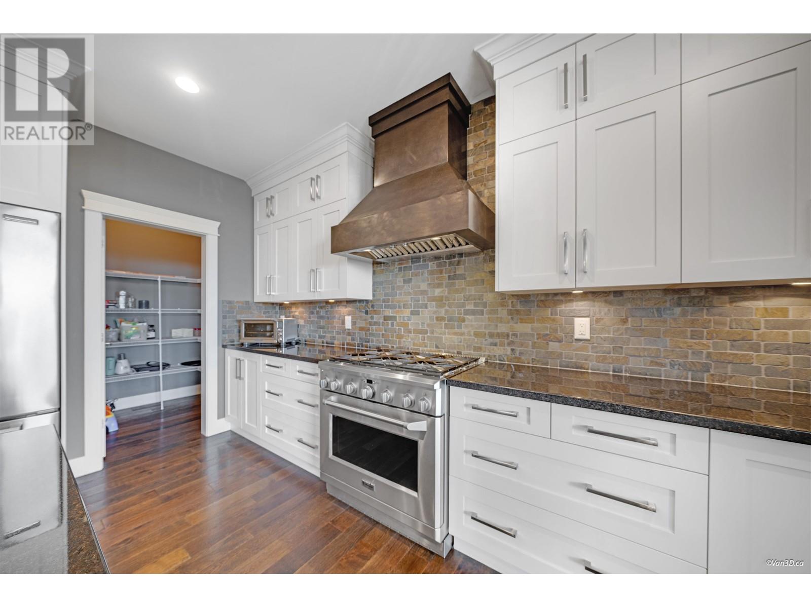 3450 Galloway Avenue, Coquitlam, British Columbia  V3E 0H4 - Photo 7 - R2860652