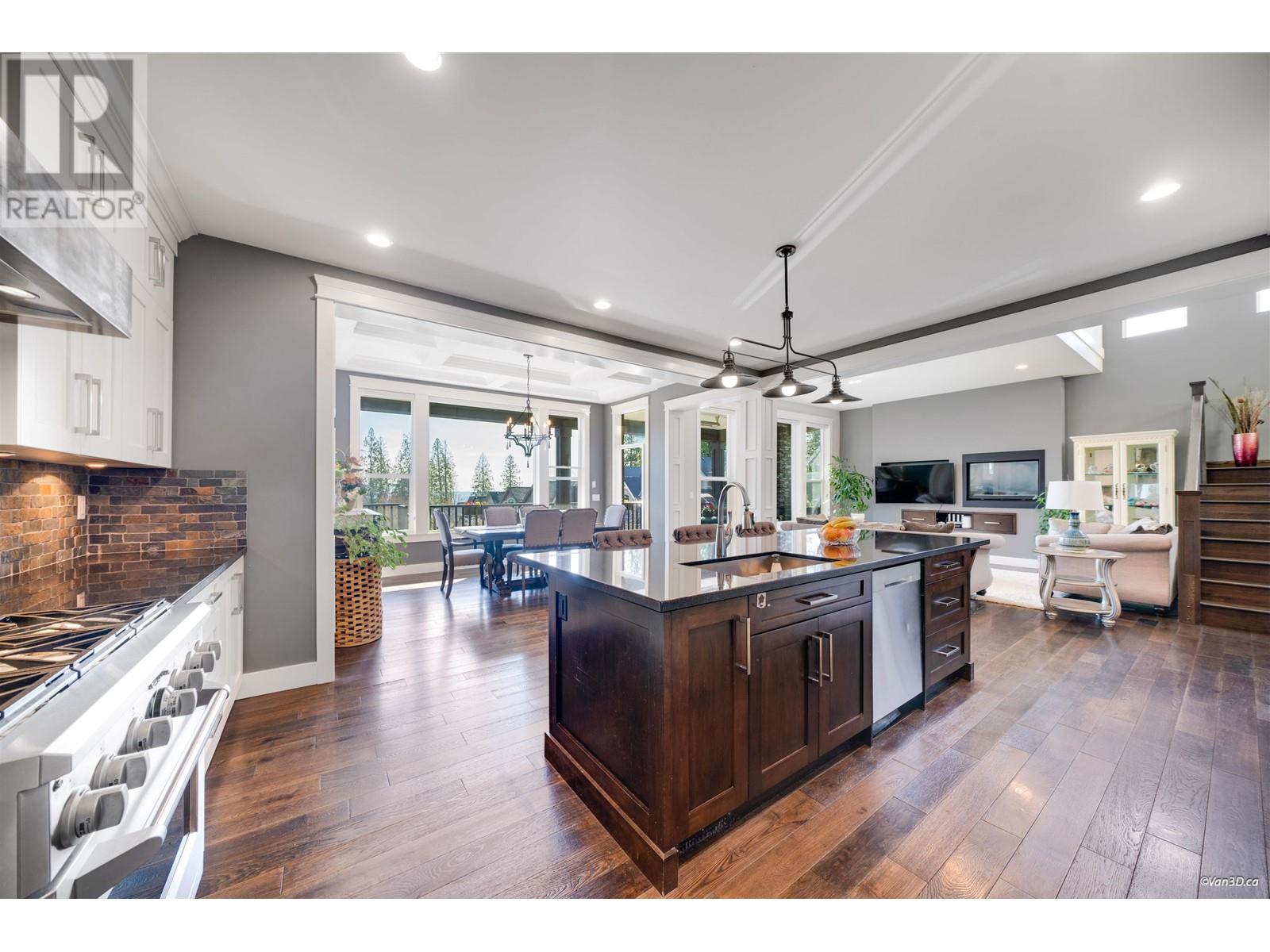 3450 Galloway Avenue, Coquitlam, British Columbia  V3E 0H4 - Photo 8 - R2860652