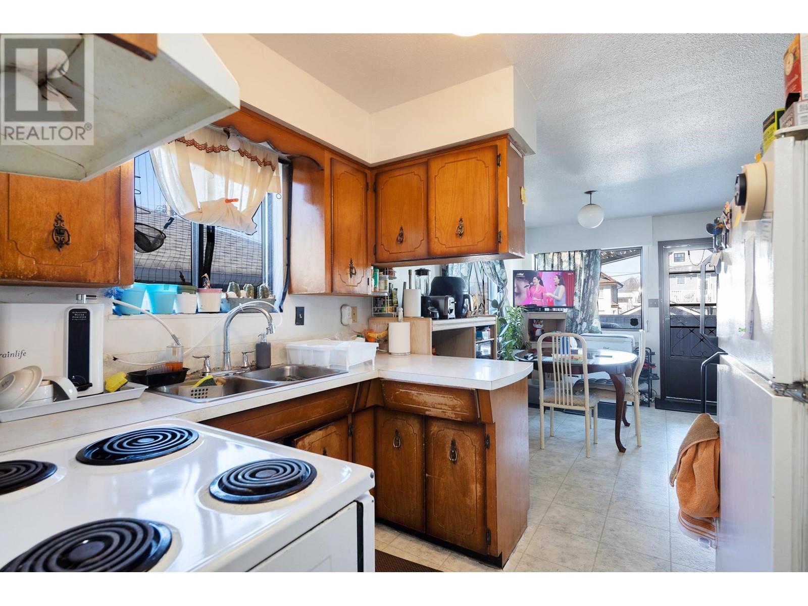 231 E 39th Avenue, Vancouver, British Columbia  V5W 1K1 - Photo 6 - R2860683