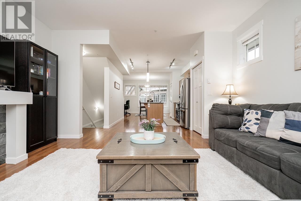 92 13819 232 Street, Maple Ridge, British Columbia  V4R 0C7 - Photo 5 - R2860107
