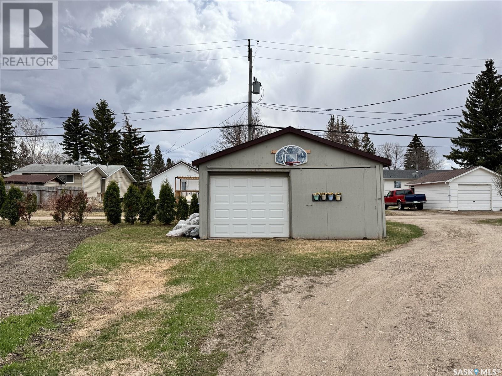 309 A Avenue E, Wynyard, Saskatchewan  S0A 4T0 - Photo 30 - SK962470