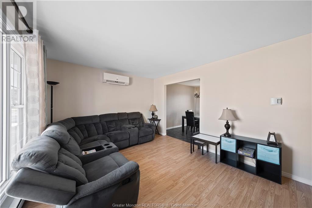 60 Autumn Terr, Moncton, New Brunswick  E1C 8X4 - Photo 4 - M157989