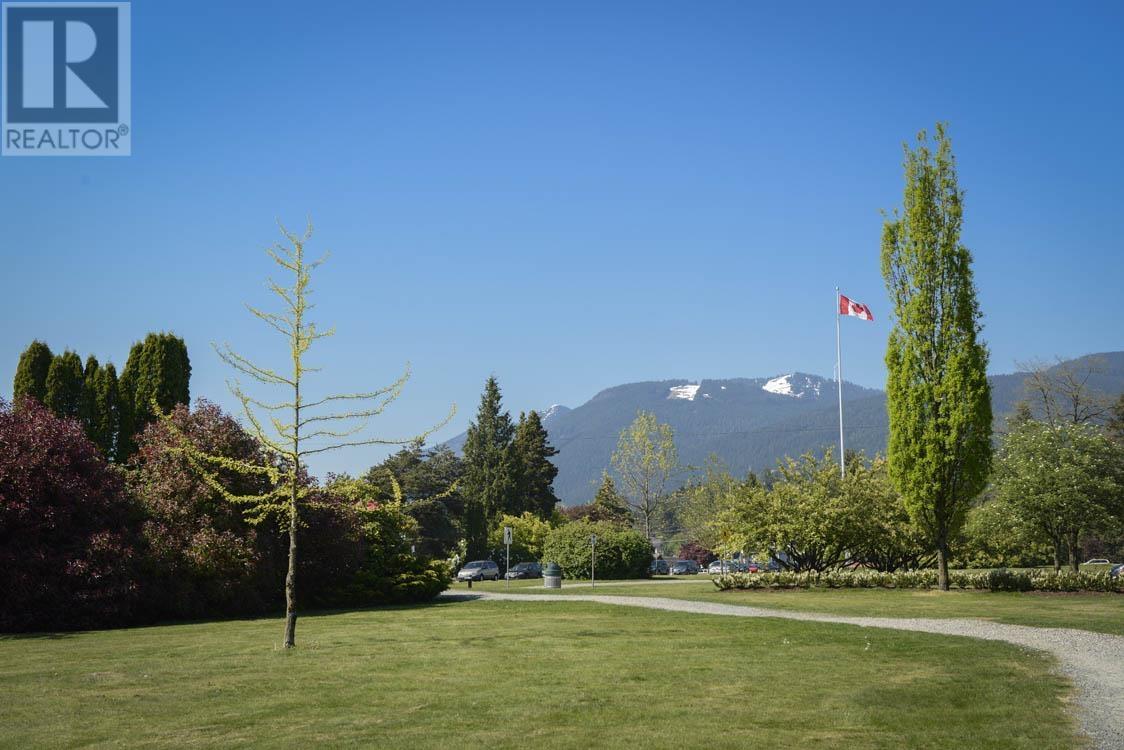 2111 Moody Avenue, North Vancouver, British Columbia  V7L 4S5 - Photo 33 - R2860787