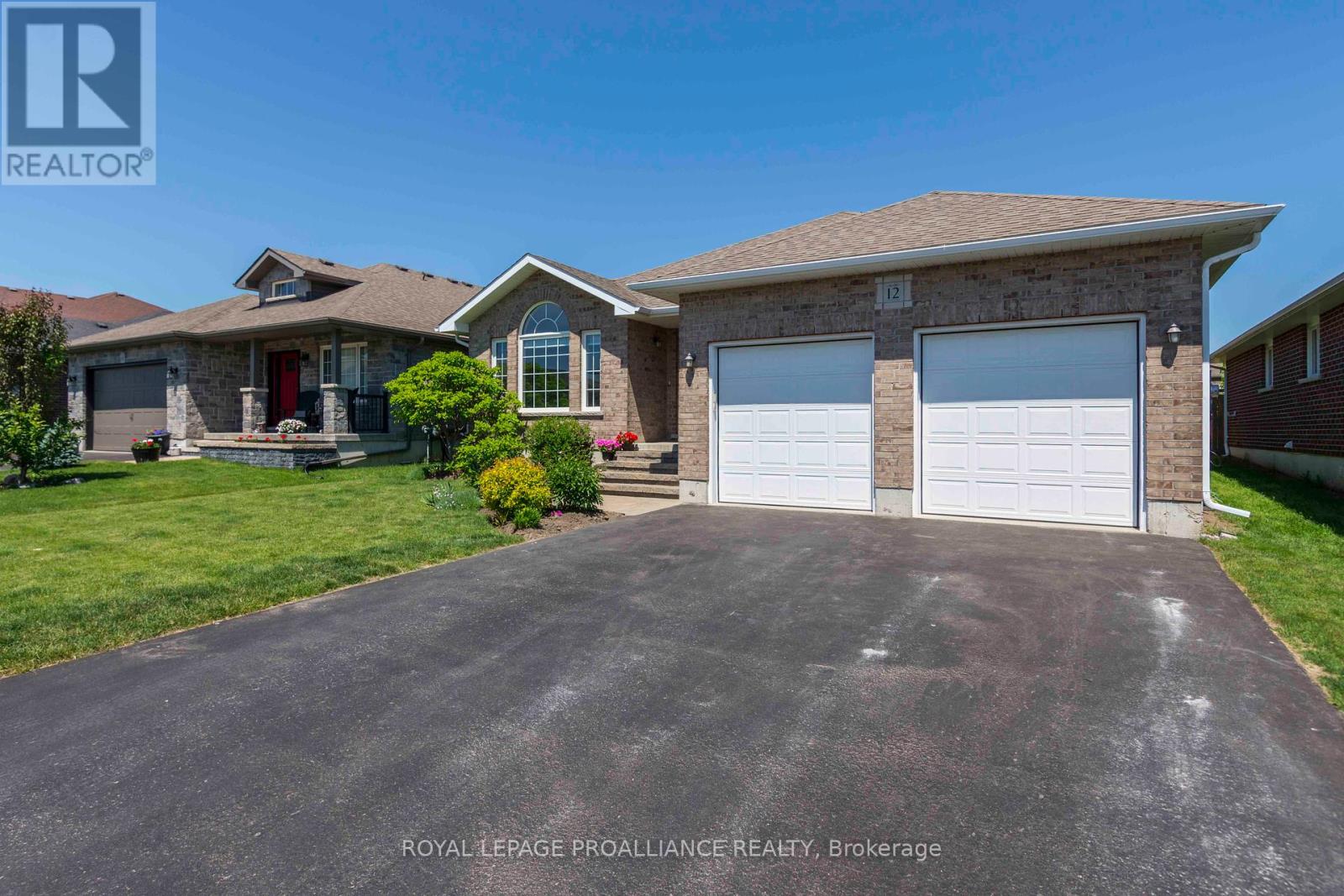 12 Crews Crescent, Quinte West, Ontario K8V 0G3 - Photo 3 - X8154512