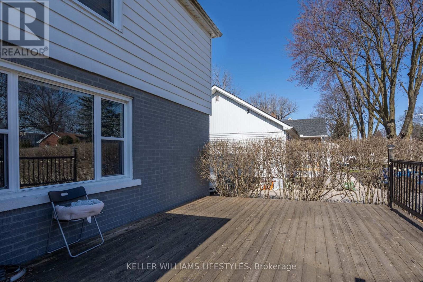423 Paterson Ave, London, Ontario  N5W 5C8 - Photo 2 - X8154914