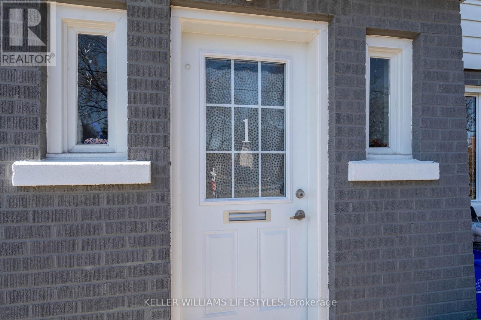 423 Paterson Ave, London, Ontario  N5W 5C8 - Photo 3 - X8154914