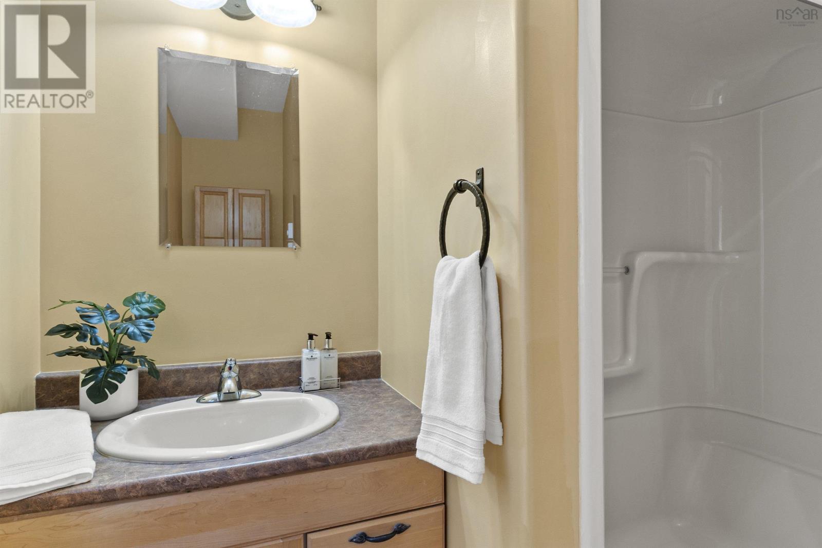 6037 Charles Street, Halifax, Nova Scotia  B3K 1K9 - Photo 16 - 202404787