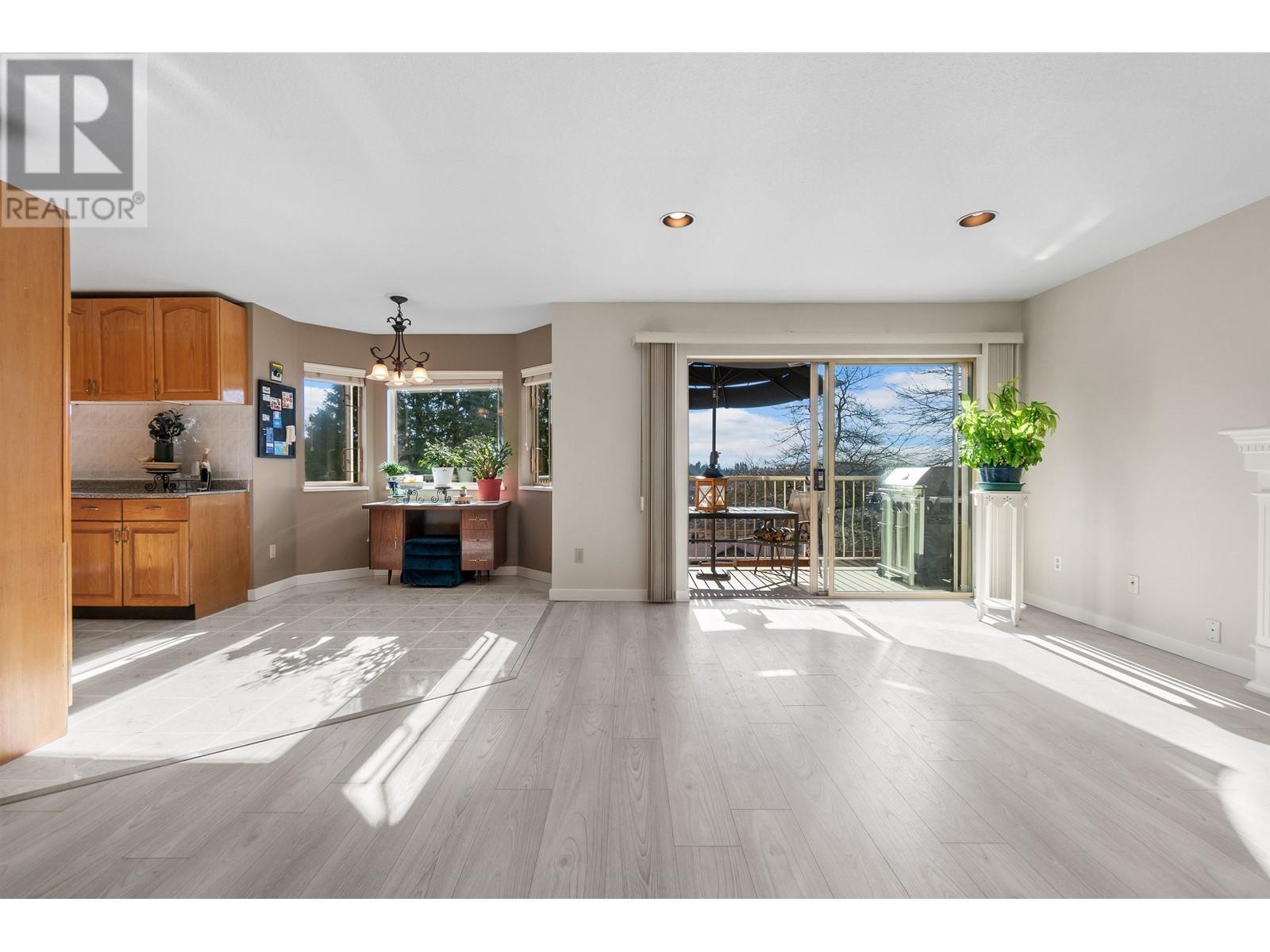 3170 Sylvia Place, Coquitlam, British Columbia  V3E 2R4 - Photo 11 - R2860845