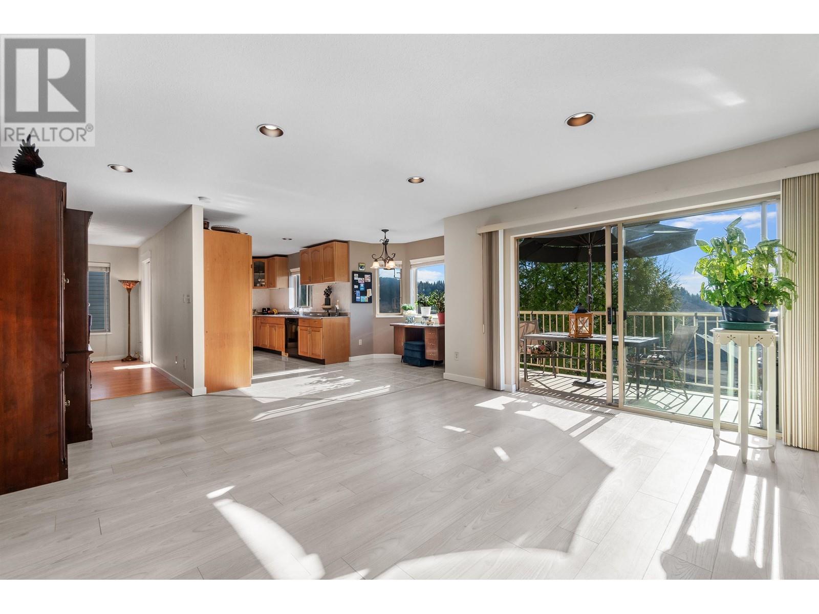 3170 Sylvia Place, Coquitlam, British Columbia  V3E 2R4 - Photo 14 - R2860845