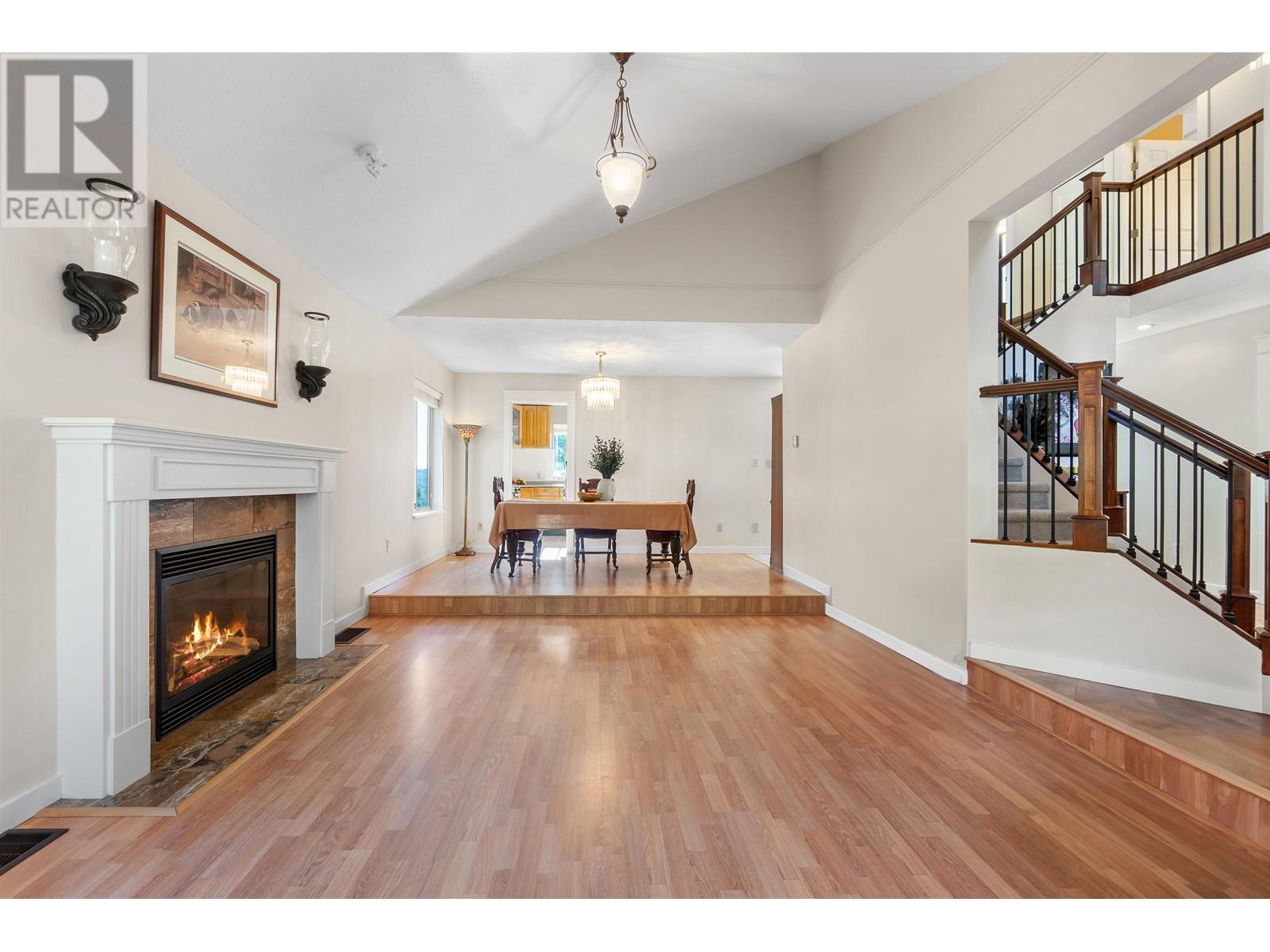 3170 Sylvia Place, Coquitlam, British Columbia  V3E 2R4 - Photo 3 - R2860845