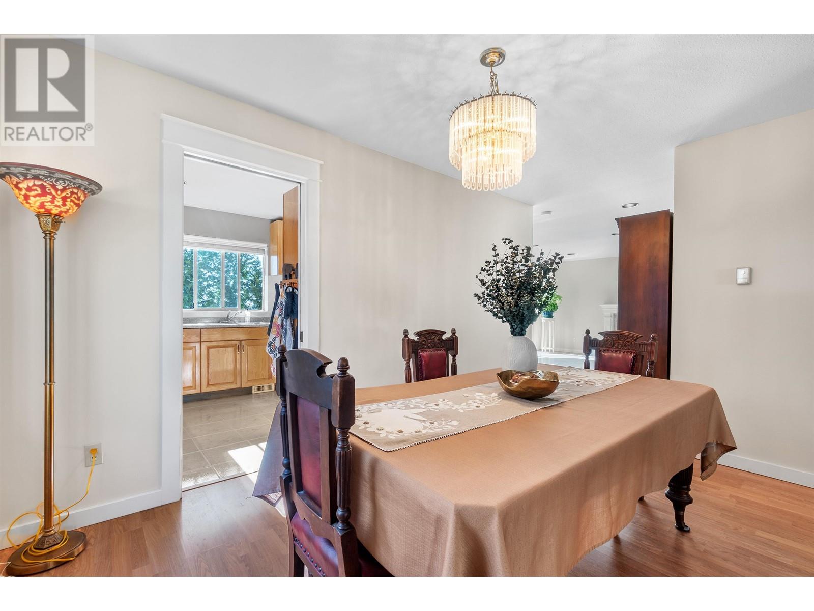 3170 Sylvia Place, Coquitlam, British Columbia  V3E 2R4 - Photo 8 - R2860845