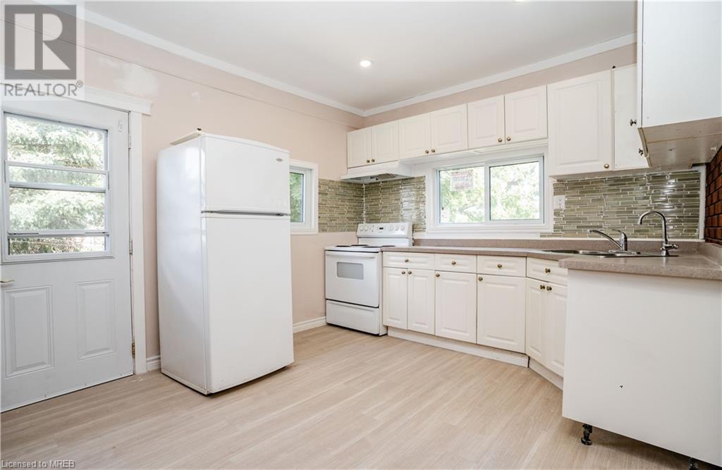 12 Wellington Street N, Kitchener, Ontario  N2H 5J4 - Photo 11 - 40534691