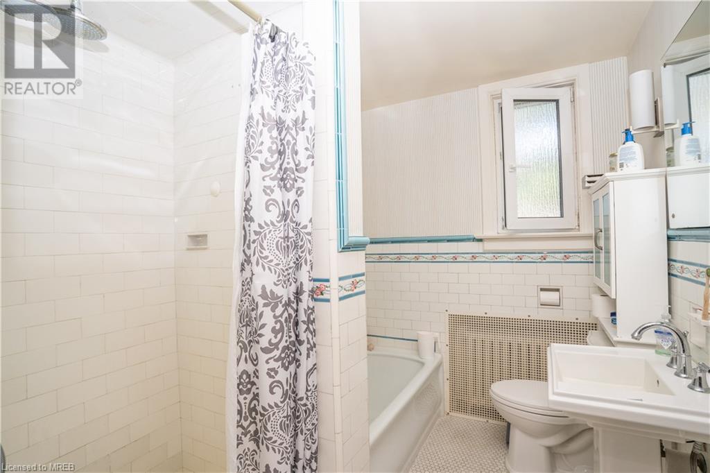 12 Wellington Street N, Kitchener, Ontario  N2H 5J4 - Photo 13 - 40534691