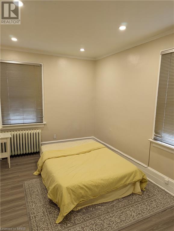 12 Wellington Street N, Kitchener, Ontario  N2H 5J4 - Photo 3 - 40534691