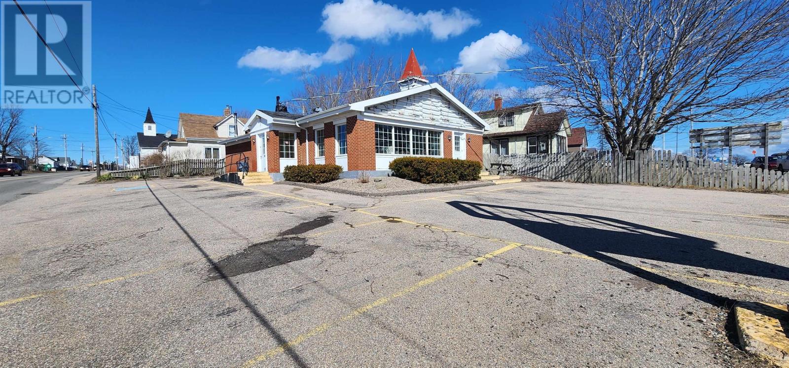 96 Warwick Street, Digby, Nova Scotia  B0V 1A0 - Photo 1 - 202404895