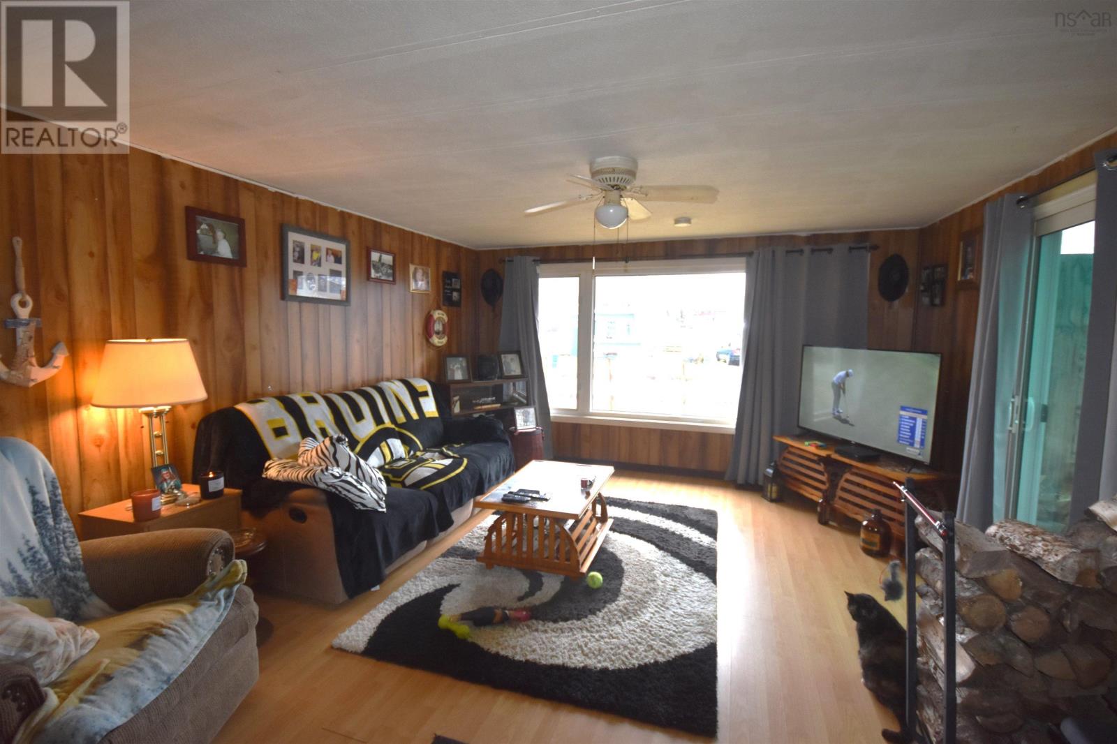 3 Harding Boulevard, Shelburne, Nova Scotia  B0T 1W0 - Photo 8 - 202404925